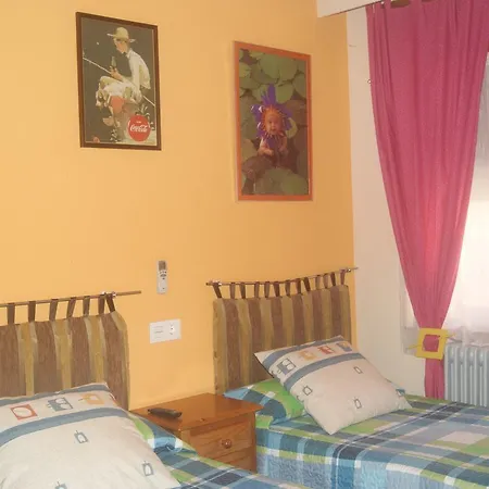 Pensjonat Restaurante La Liebre